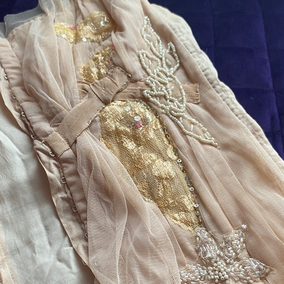 Embellished Corset Top in light pinkish/muted rose, with beading & sequins - Picture 13 of 14